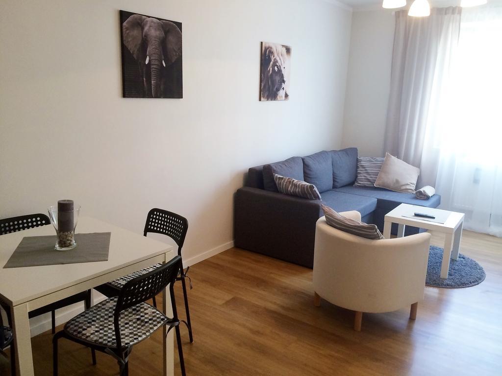Aluzyjna Erapartments Jabłonna Exteriör bild